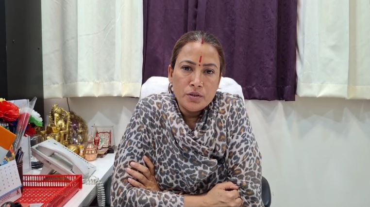 मुख्यमंत्री एकल महिला स्वरोजगार योजना का लाभ किसे मिलेगा rekha arya